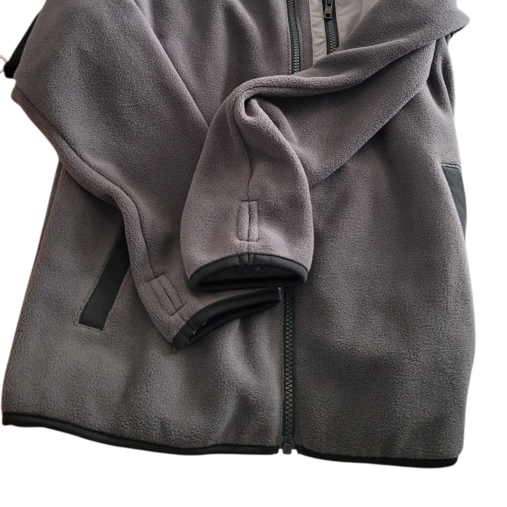 🆕️ Old Navy Boys Micro Fleece Zip Jacket in Panther